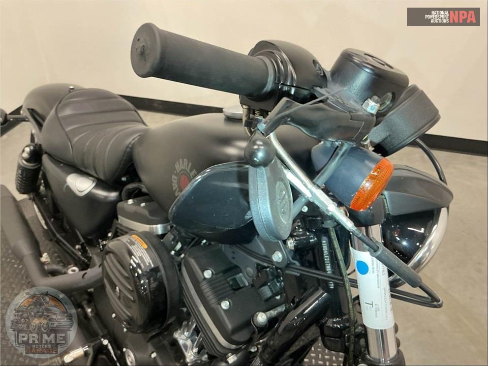 2022 Harley-Davidson XL883N IRON — фото 13