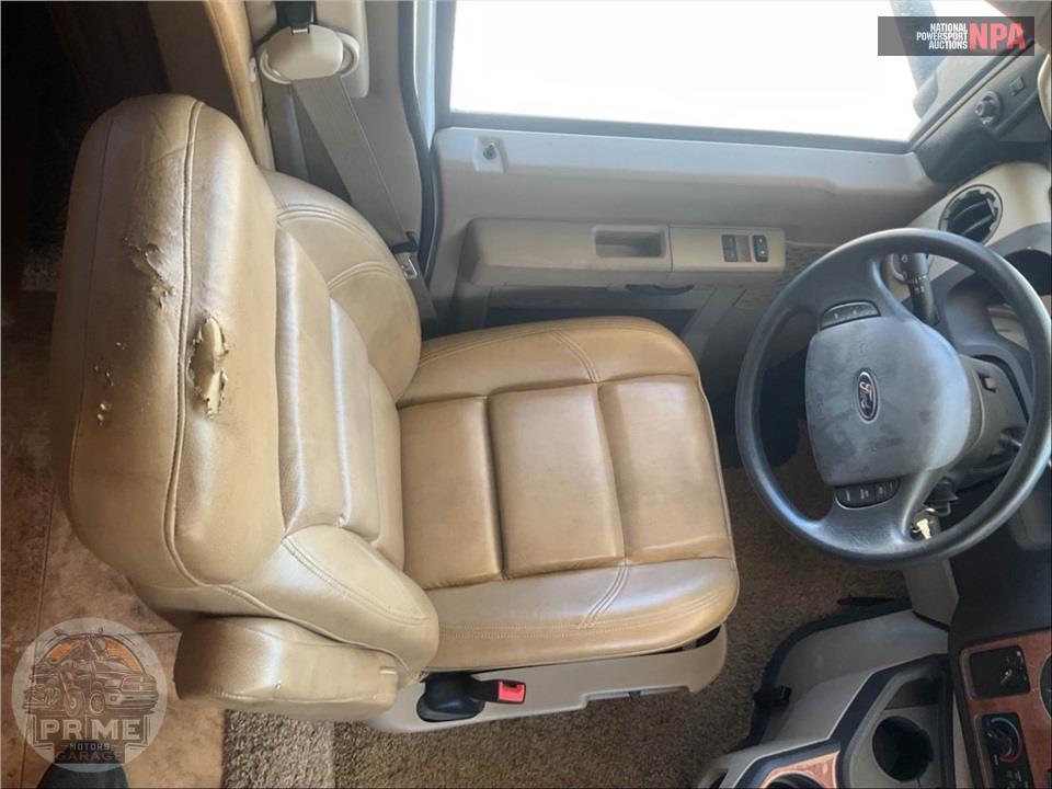 2014 Jayco M-29 MV FORD E450 - GREYHAWK SERIES — фото 17