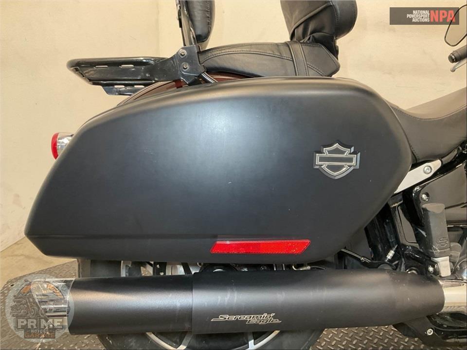 2018 Harley-Davidson FLSB SPORT GLIDE — фото 22