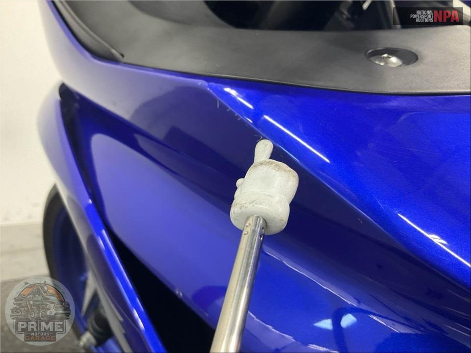 2020 Yamaha YZF-R3 — фото 16