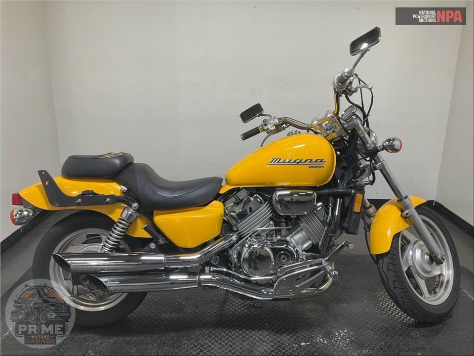 1996 Honda VF750CDT MAGNA — фото 1