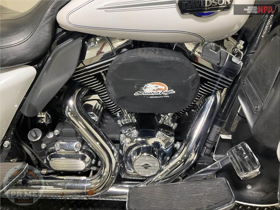 2012 Harley-Davidson FLHTCU UL CLSC EL GLIDE — фото 6