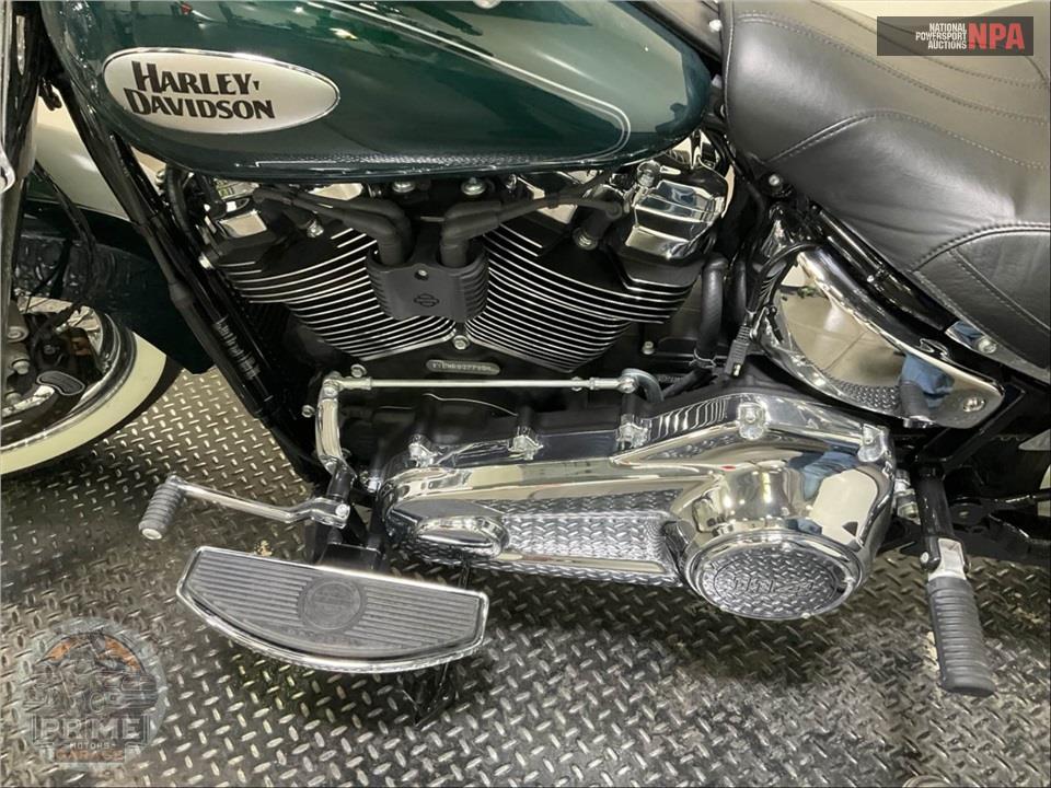 2024 Harley-Davidson FLHCS HERITAGE CLASSIC 114 — фото 7