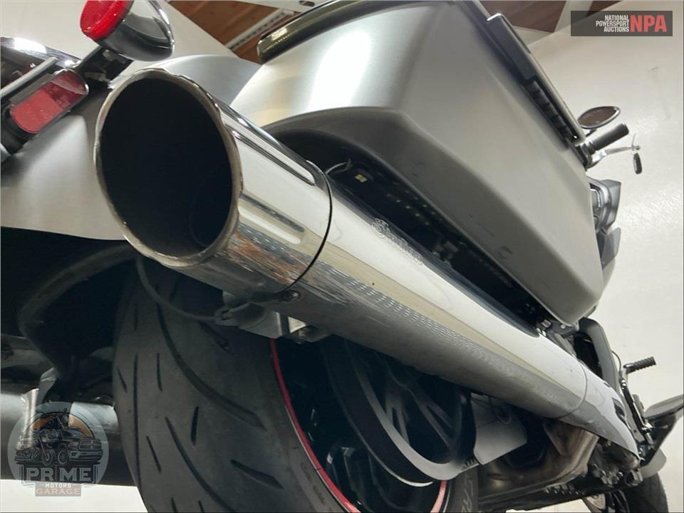 2023 Indian Motorcycle CHALLENGER (SMOKE) — фото 10