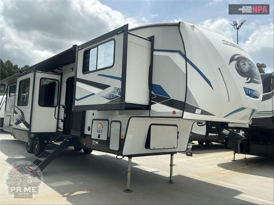 2023 Cherokee By Forest River M-3910SUITE - ARCTIC WOLF FIFTH WHEEL SERIES — фото 1