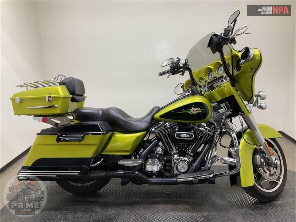 2011 Harley-Davidson FLHX-103 STREET GLIDE — фото 1