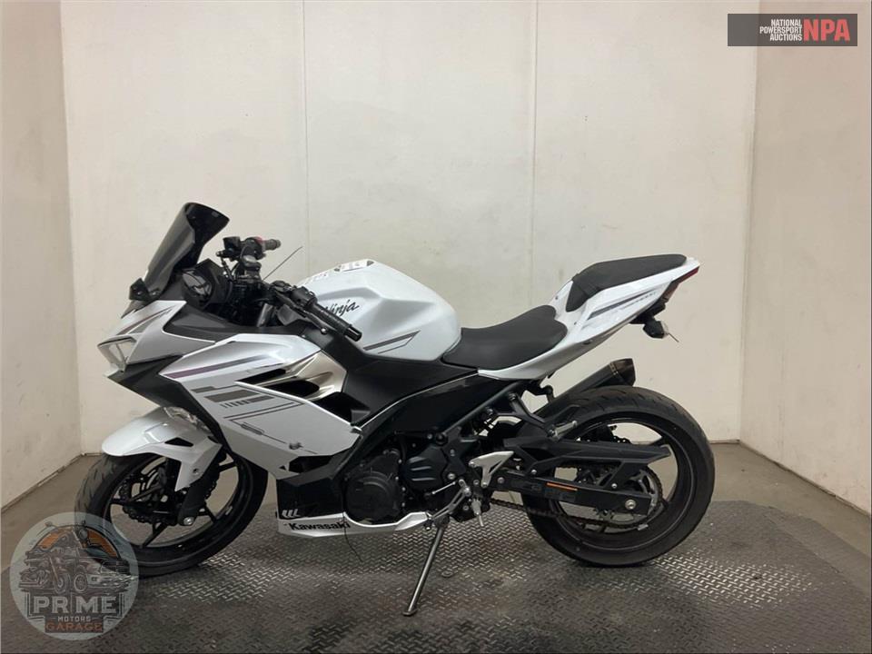 2023 Kawasaki EX400HPFNN NINJA 400 — фото 3