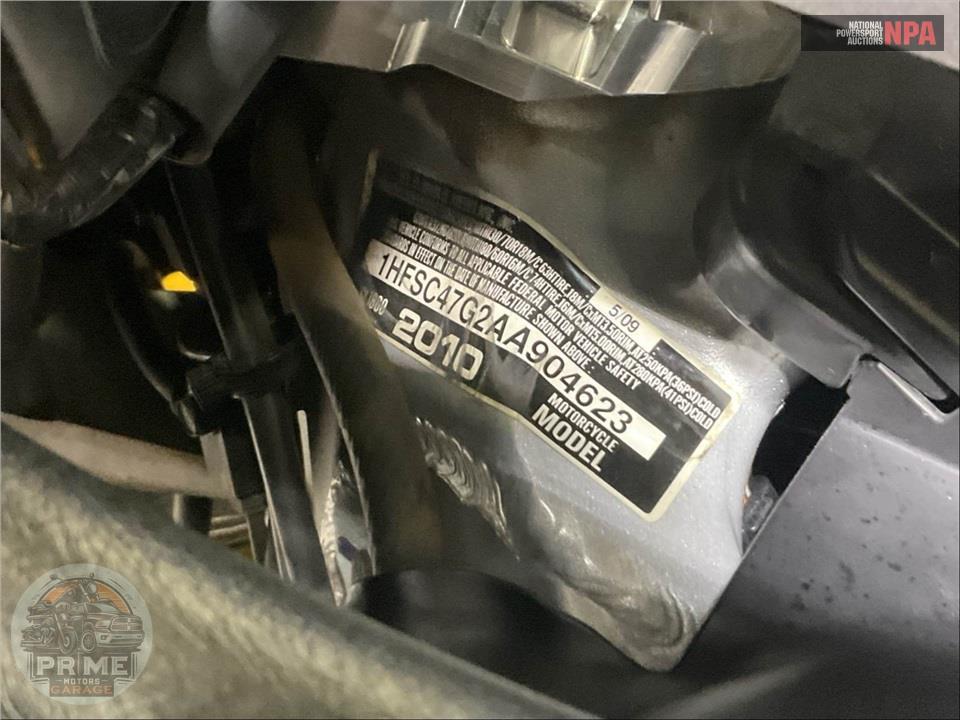 2010 Honda GL1800HPMA GOLDWING — фото 27