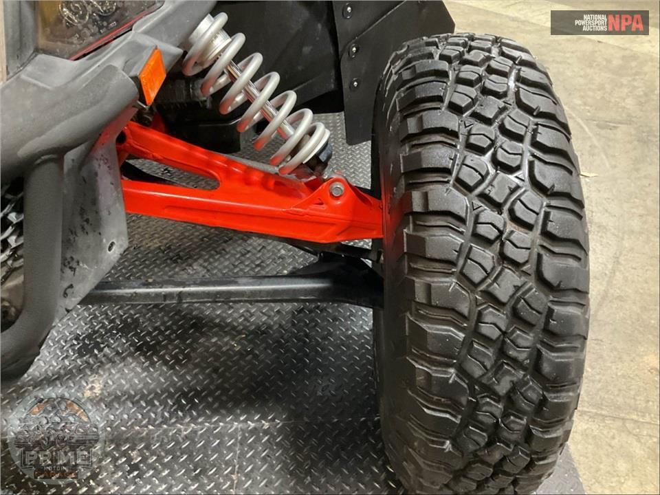 2018 Can-Am MAVERICK X3 X RS TURBO R — фото 27