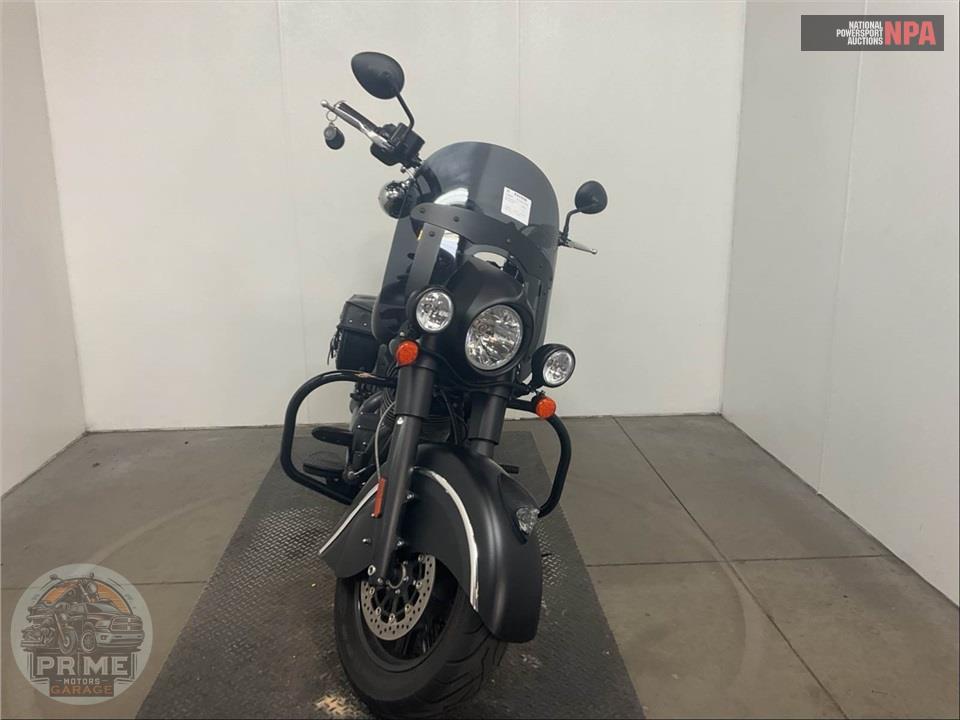 2016 Indian Motorcycle CHIEF DARK HORSE — фото 2