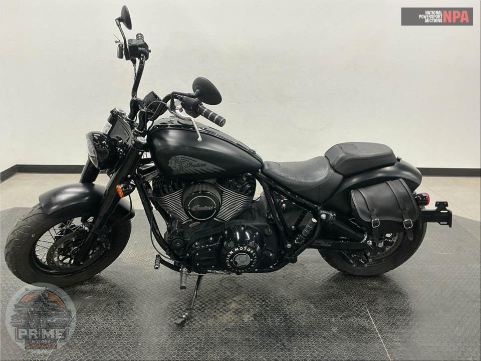 2022 Indian Motorcycle CHIEF BOBBER DARK HORSE — фото 3