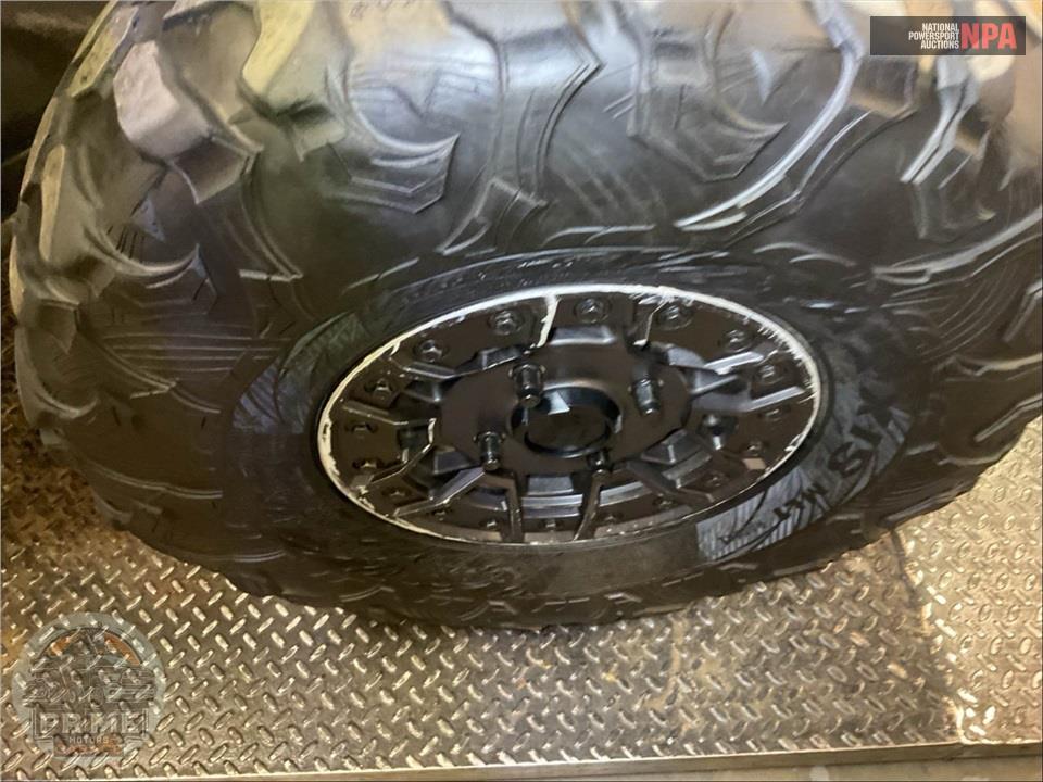 2023 Can-Am MAVERICK X3 X MR TURBO RR 64 — фото 21