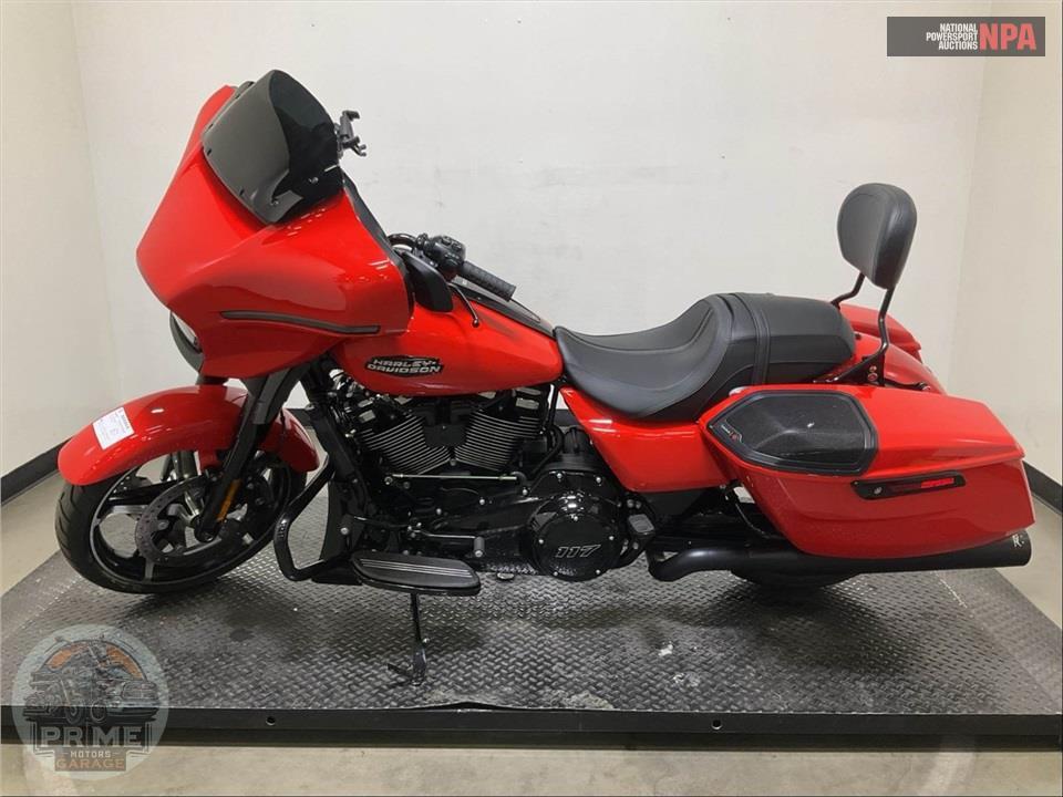 2026 Harley-Davidson FLHX STREET GLIDE — фото 3