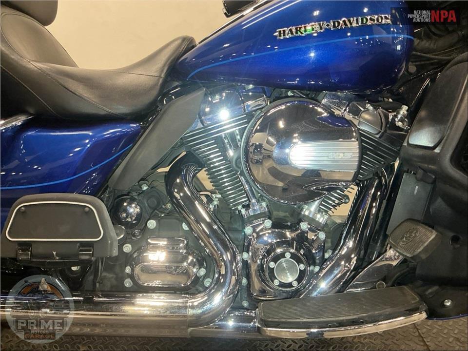2015 Harley-Davidson FLHTK ELECTRA GLIDE ULTRA LIMITED — фото 6