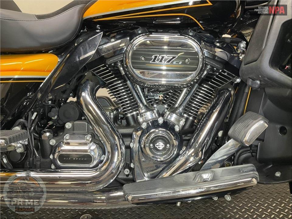 2022 Harley-Davidson FLTRKSE CVO ROAD GLIDE LIMITED — фото 6