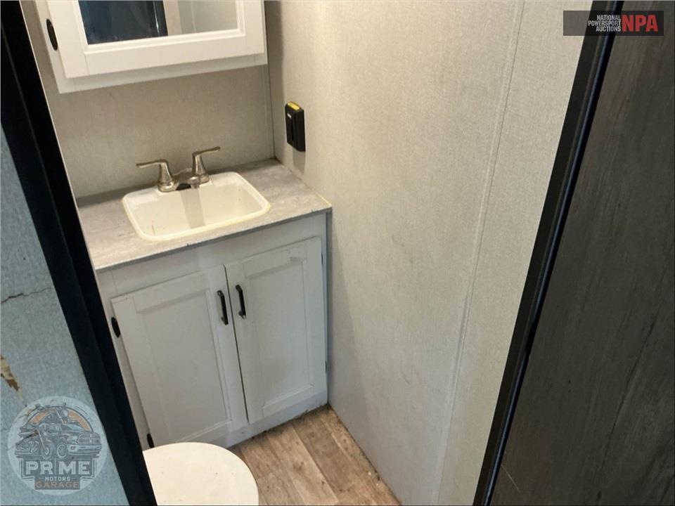 2022 Keystone Rv M-38 FQTS - HIDEOUT SERIES — фото 23