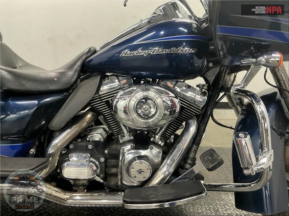 2012 Harley-Davidson FLTRU ROAD GLIDE ULTRA — фото 6