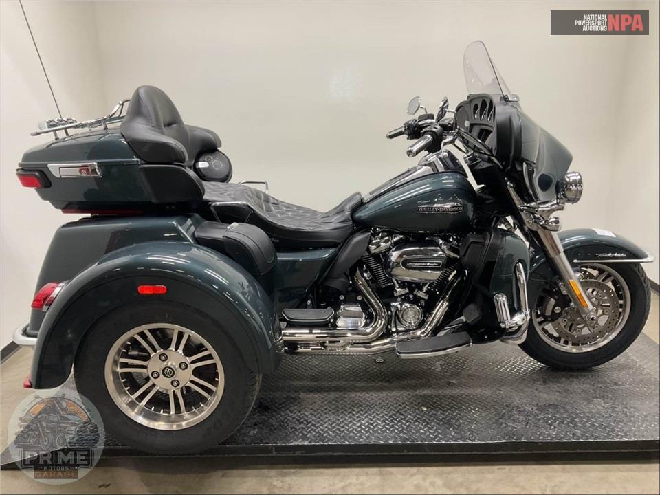 2020 Harley-Davidson FLHTCUTG TRI GLIDE ULTRA — фото 1