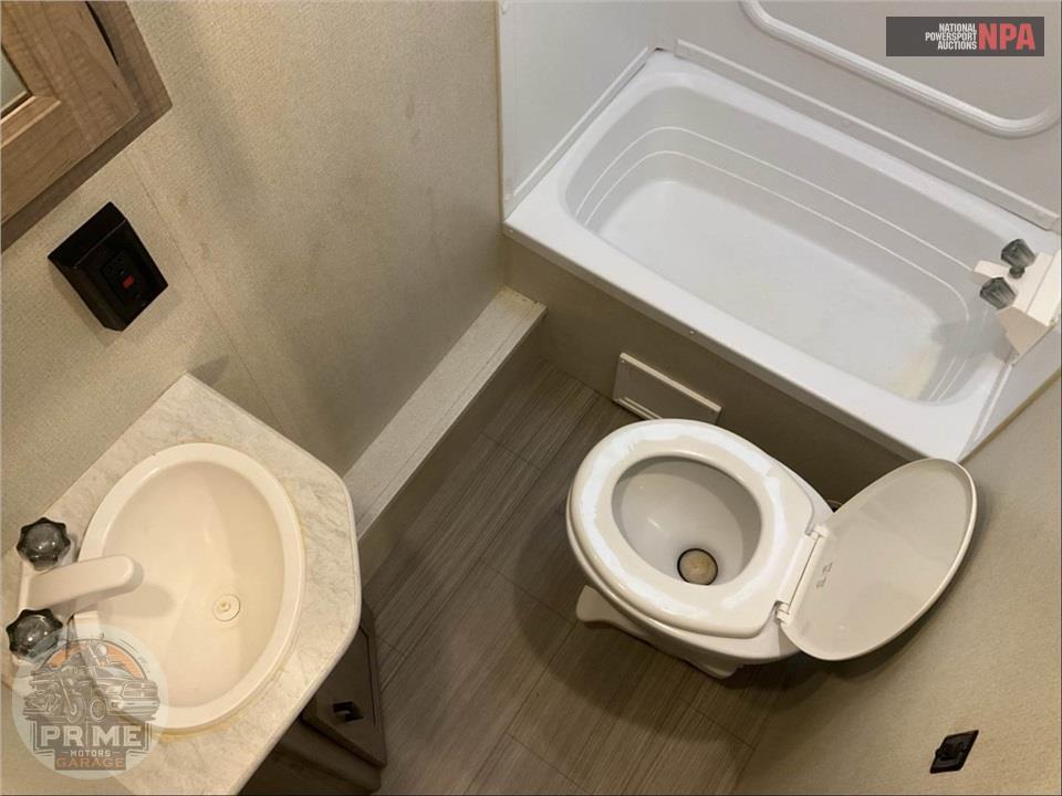 2021 Keystone Rv M-26BHWE - HIDEOUT LUXURY SERIES — фото 14
