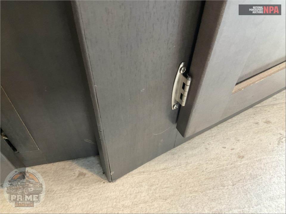 2019 Flagstaff By Forest River M-524LWS - SUPER LITE FIFTH WHEEL SERIES — фото 14