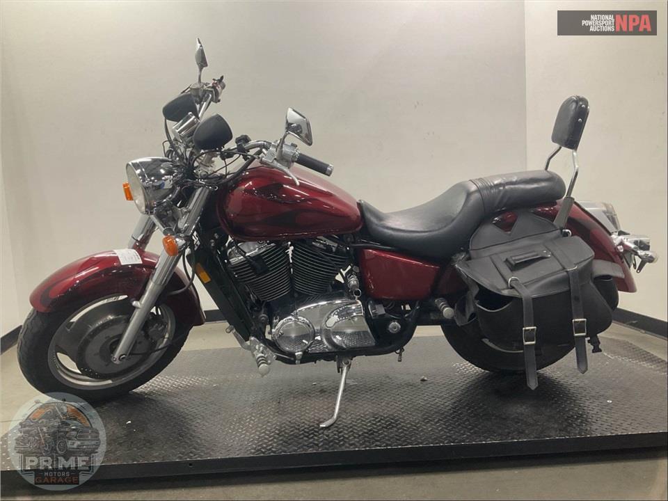 2002 Honda VT1100C22 SHADOW SABRE — фото 3