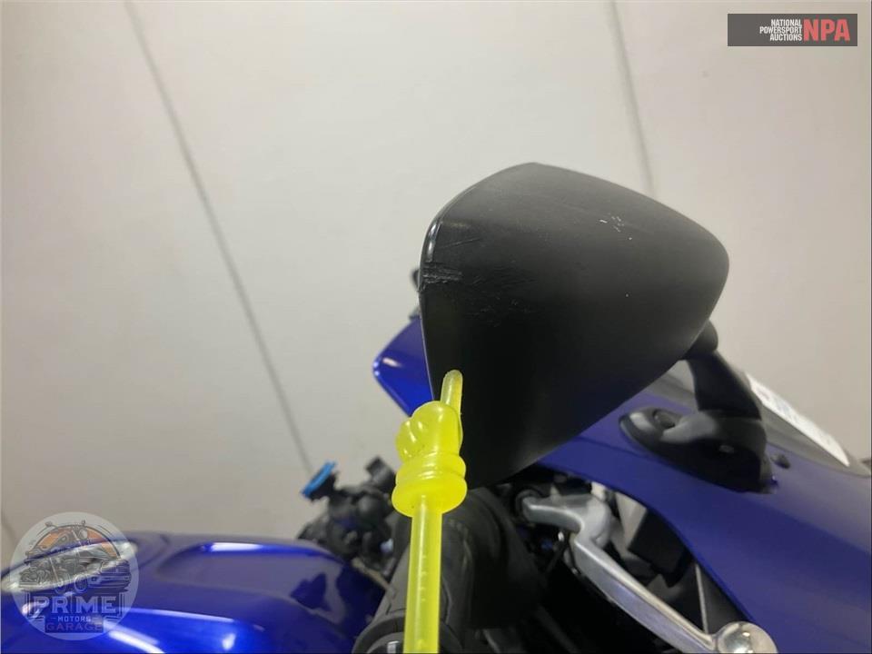 2024 Yamaha YZF-R3 — фото 26