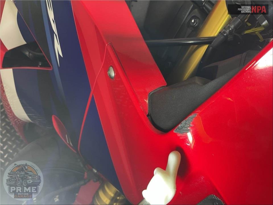 2021 Honda CBR600RR — фото 15