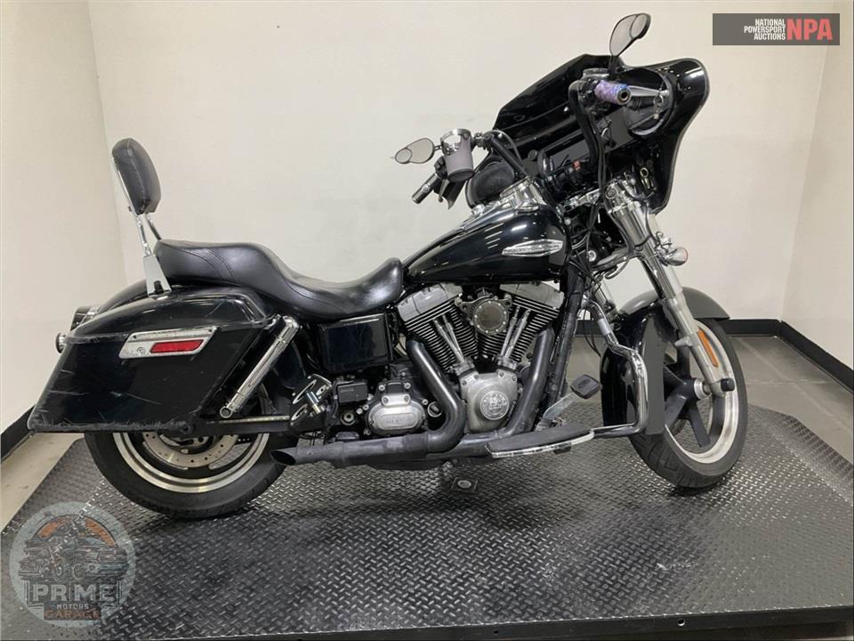 2014 Harley-Davidson FLD-103 DYNA SWITCHBACK — фото 1