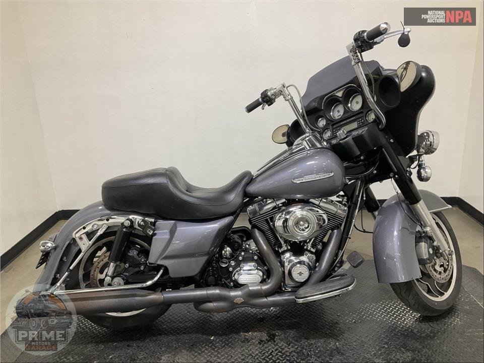 2012 Harley-Davidson FLHX STREET GLIDE — фото 1