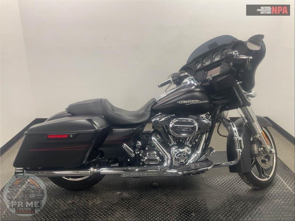 2015 Harley-Davidson FLHXS STREET GLIDE SPECIAL — фото 1