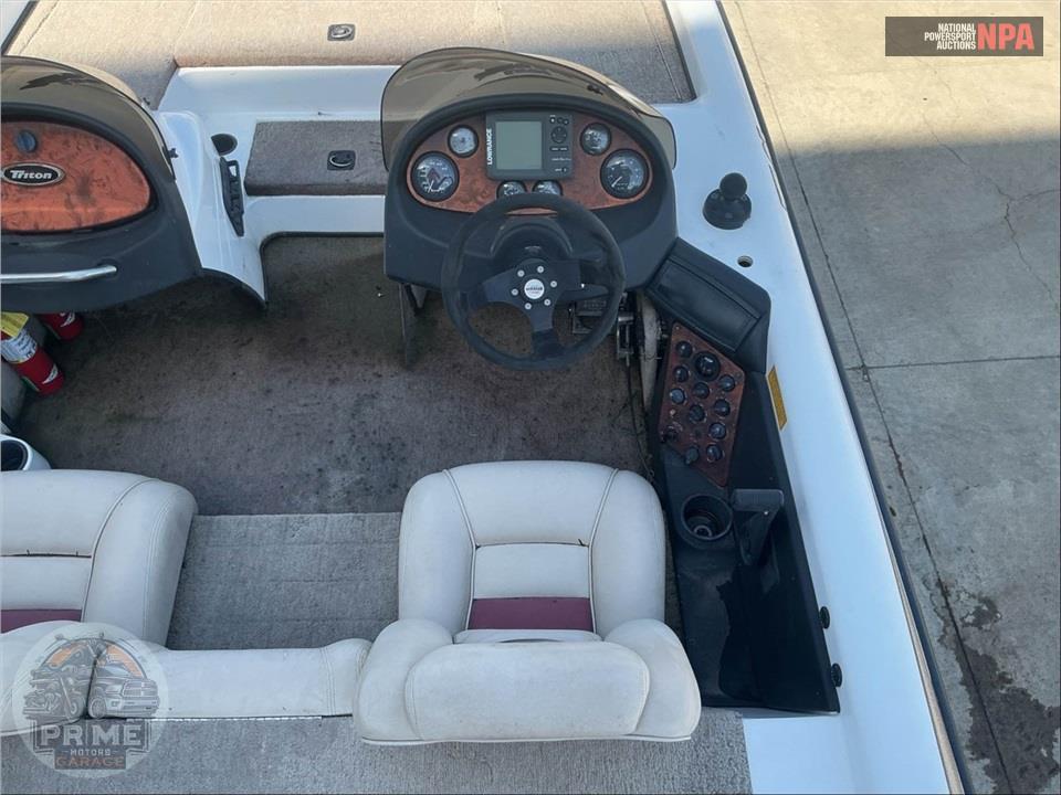 1999 Triton Boat TR-21 DC(**) L=21/E=1 225HP JOHN OB — фото 40
