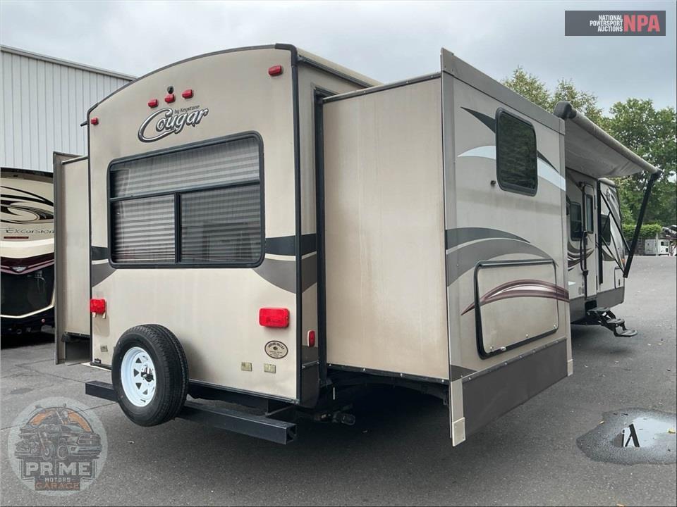 2015 Keystone Rv M-32 ROB - COUGAR X-LITE SERIES — фото 4