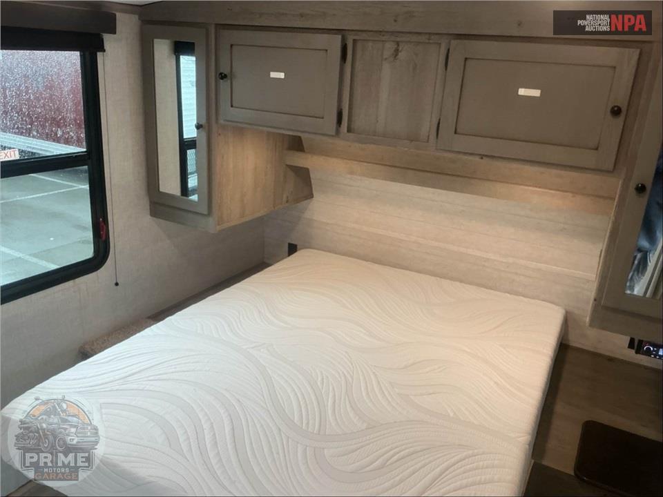 2021 Keystone Rv M-221 UMD - OUTBACK ULTRA-LITE SERIES — фото 13