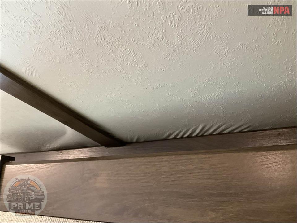 2018 Keystone Rv M-31 BKPR - BULLET PREMIER SERIES — фото 24
