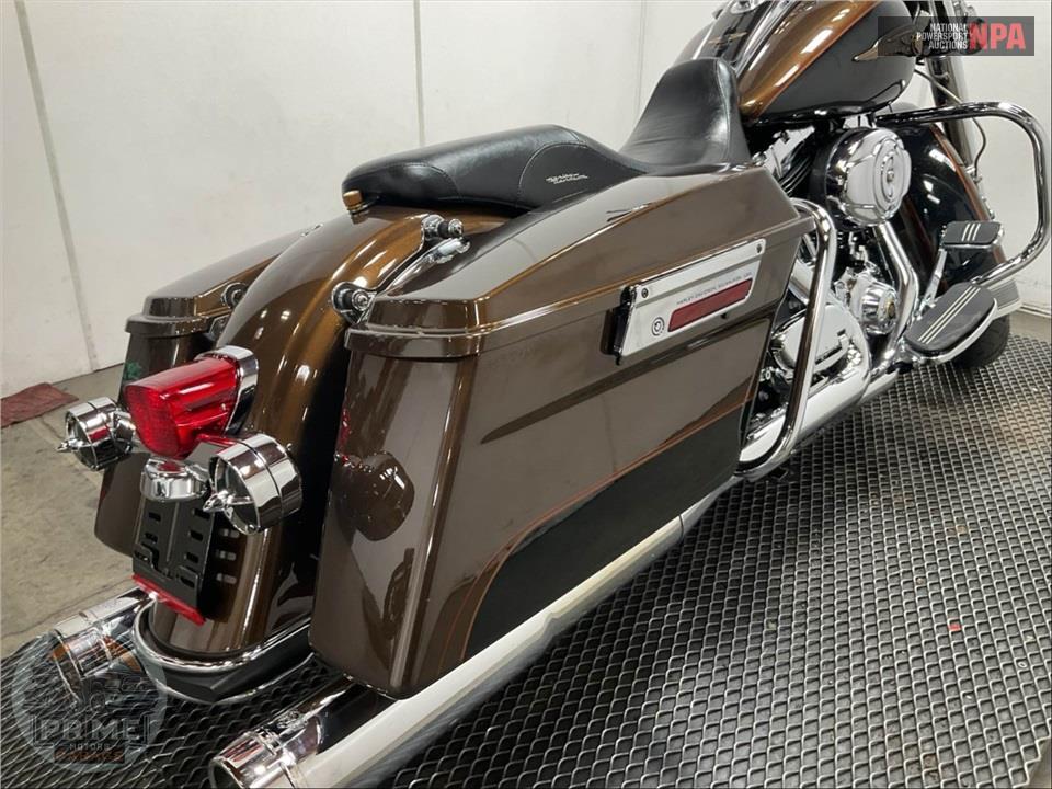 2013 Harley-Davidson FLHR ROAD KING ANNIVERSAR — фото 16