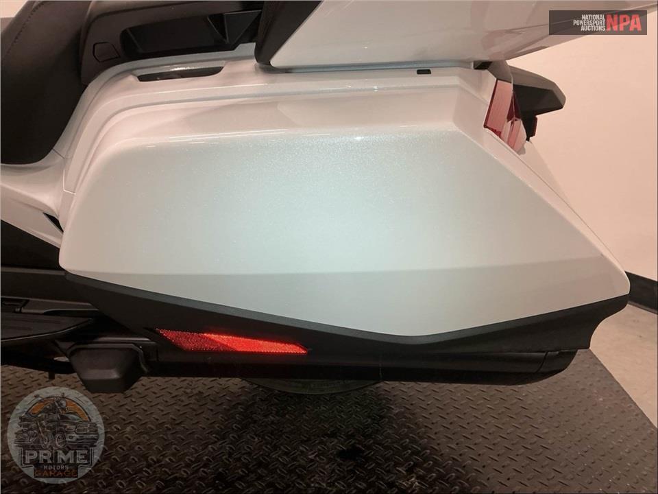 2024 Honda GL1800D GOLDWING TOUR DCT — фото 14