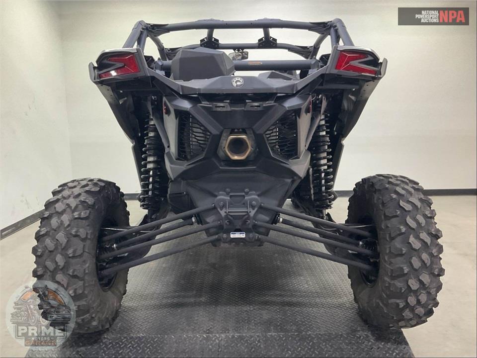 2023 Can-Am MAVERICK X3 RS TURBO RR 72 — фото 4