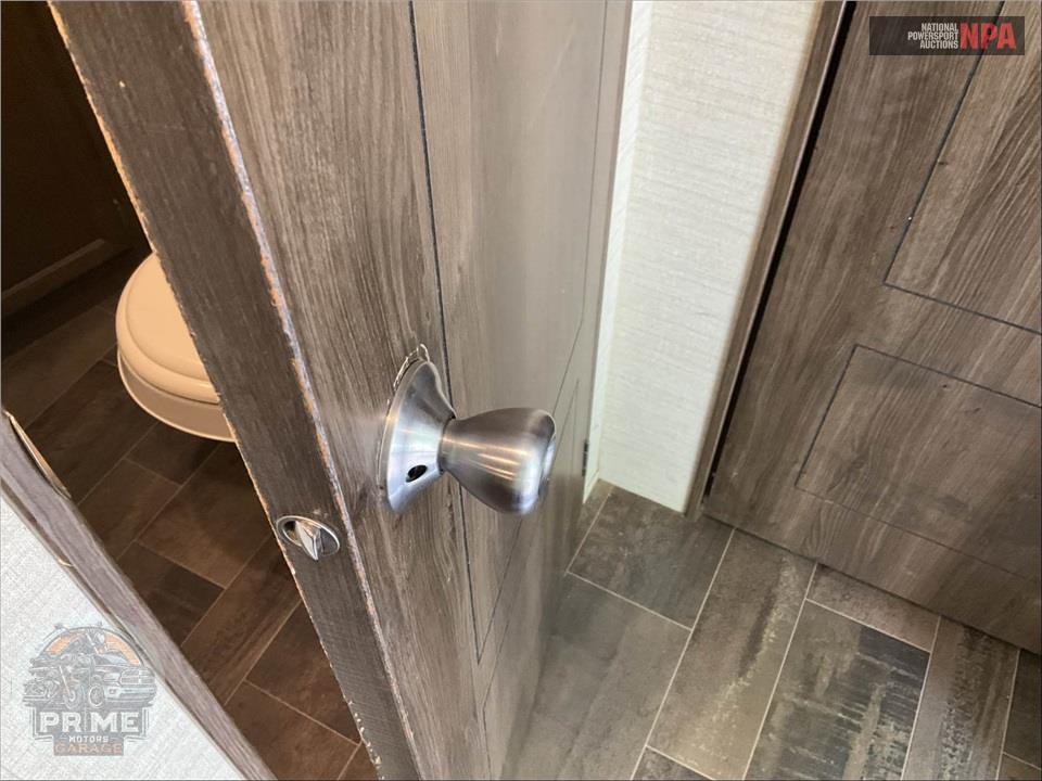 2018 Keystone Rv M-31 BKPR - BULLET PREMIER SERIES — фото 19
