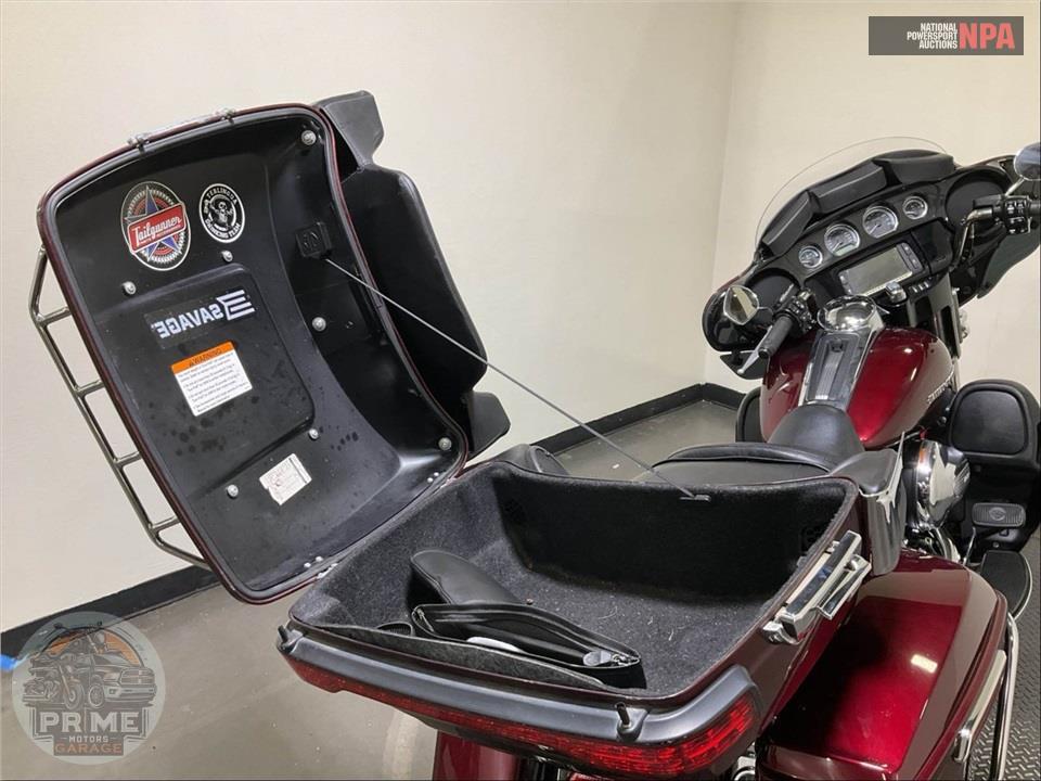 2015 Harley-Davidson FLHTK ELECTRA GLIDE ULTRA LIMITED — фото 30
