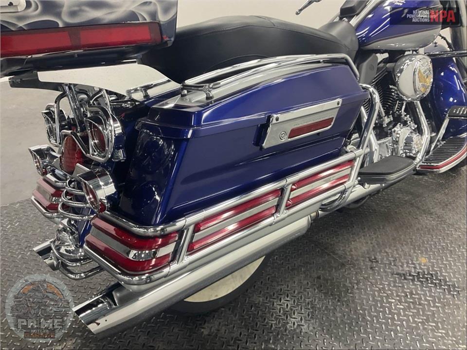 2006 Harley-Davidson FLHRCI ROAD KING CLASSIC — фото 21