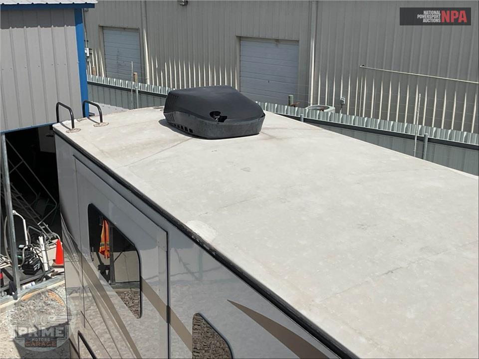 2020 Keystone Rv M-3791 RD - MONTANA FIFTH WHEEL SERIES — фото 19