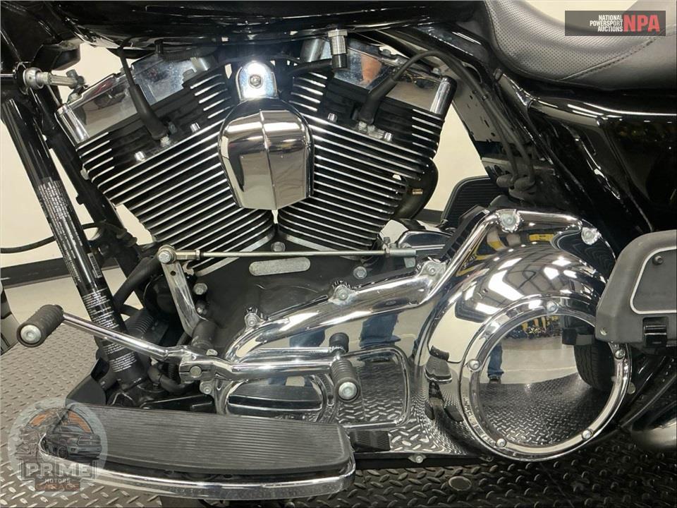 2016 Harley-Davidson FLRT FREEWHEELER — фото 7