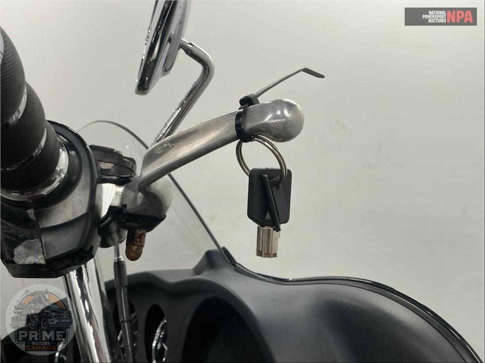2014 Harley-Davidson FLHTCU ULTRA CLASSIC ELECTRA GLIDE — фото 13