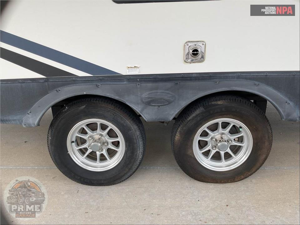2019 Crossroads Rv M-253 RB - SUNSET TRAIL SUPER LITE SERIES — фото 38