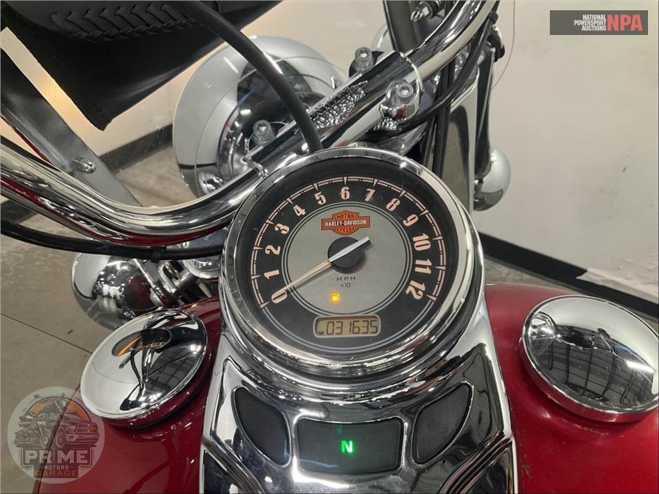 2012 Harley-Davidson FLSTC HRTG SFTL CLSC — фото 5