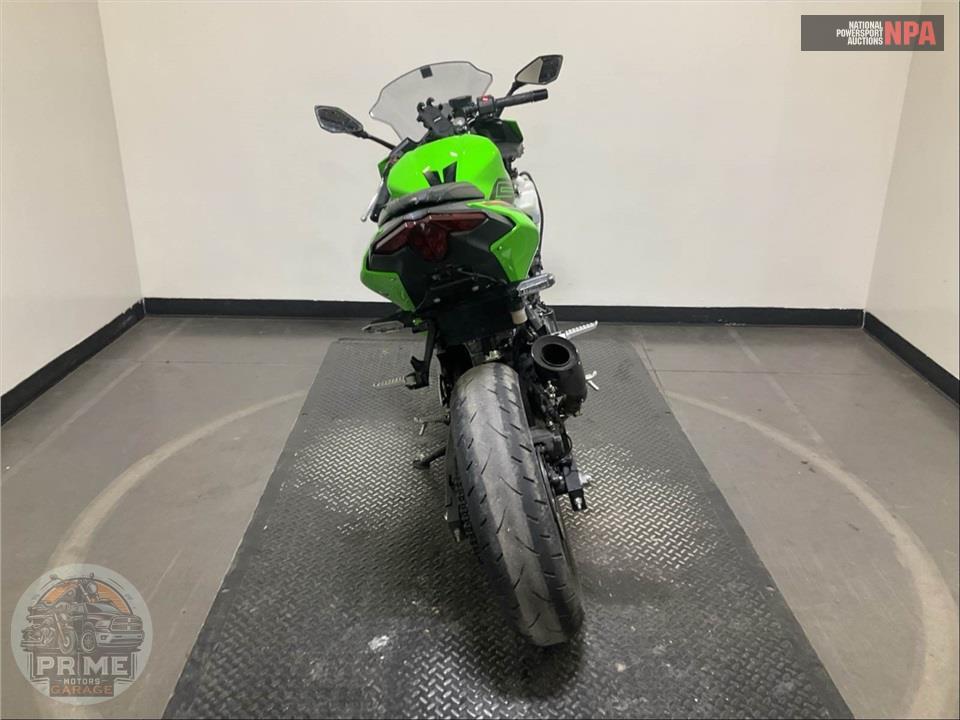 2024 Kawasaki EX500JRFBL NINJA 500 SE 40TH ANNIVERSARY — фото 4
