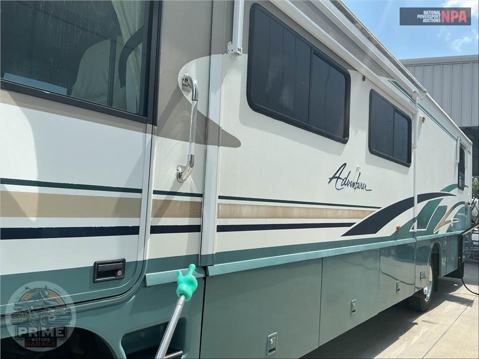 2004 Winnebago M-38G-Ford (**) Adventurer Series — фото 46