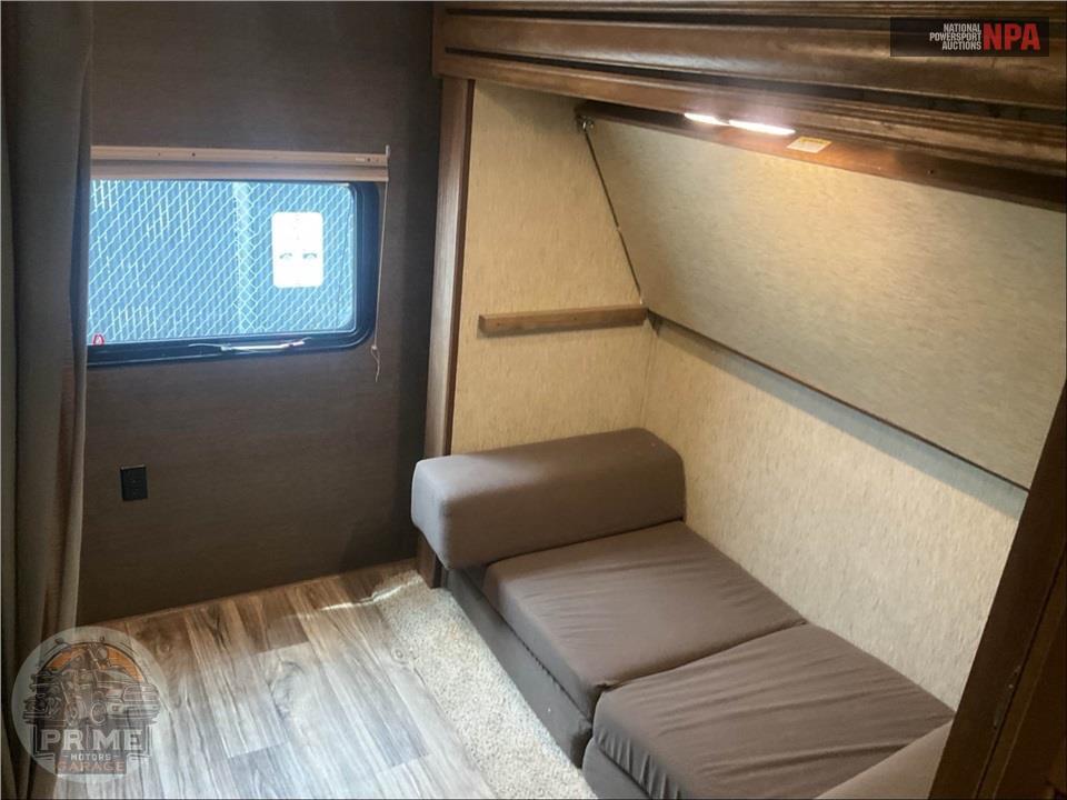 2016 Keystone Rv M-333 BH - LAREDO SERIES — фото 13