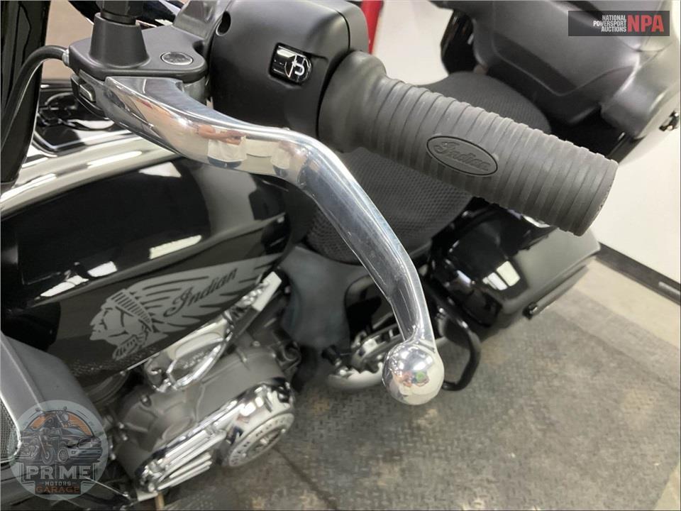2023 Indian Motorcycle CHALLENGER (BLACK) — фото 26