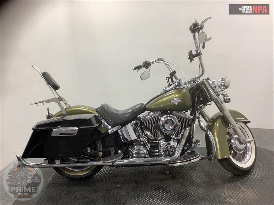 2016 Harley-Davidson FLSTC HERITAGE SOFTAIL CLASSIC — фото 1
